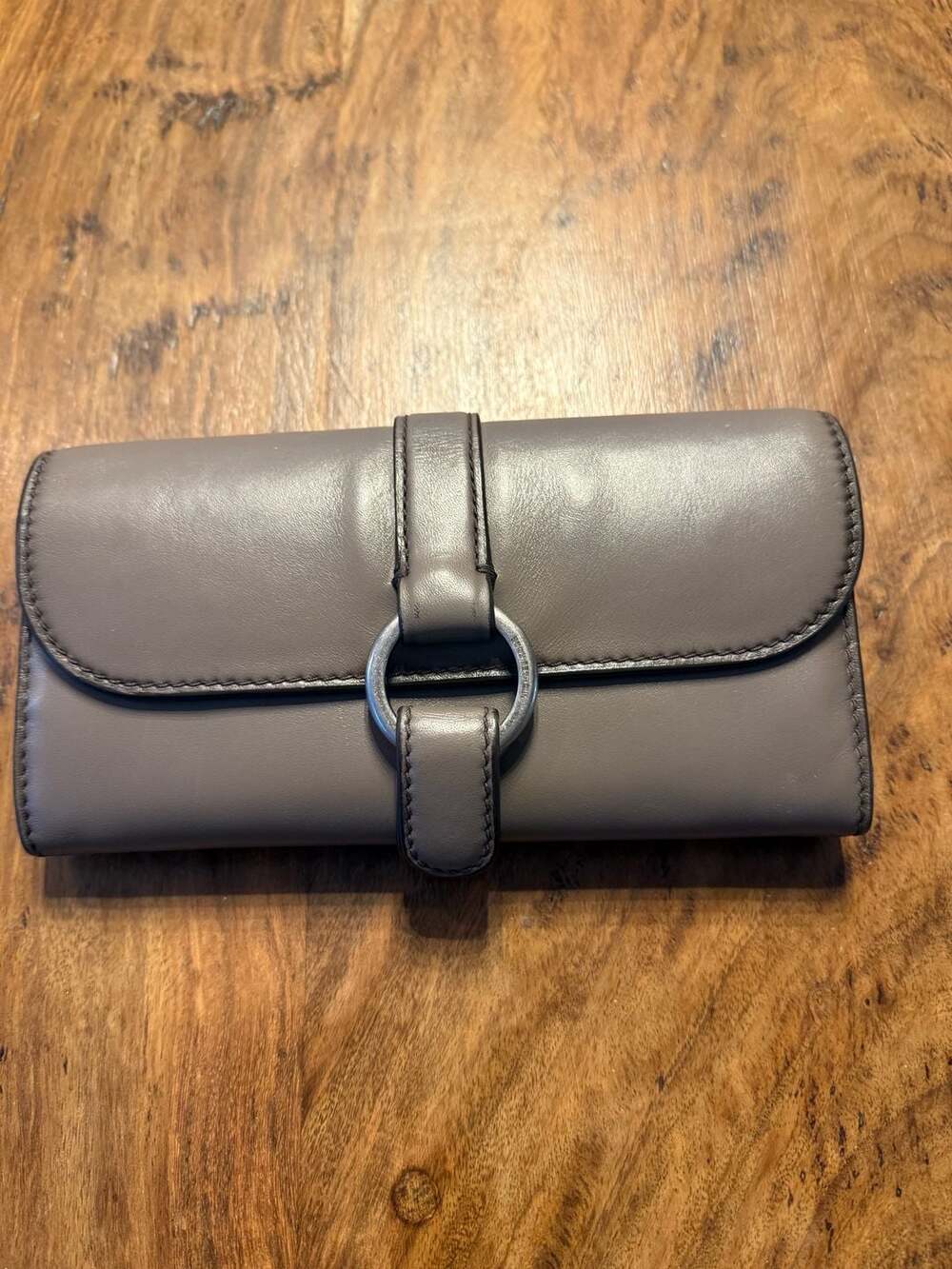 Michael Kors Quincy Large Carryall Leather Wallet in Cinder
